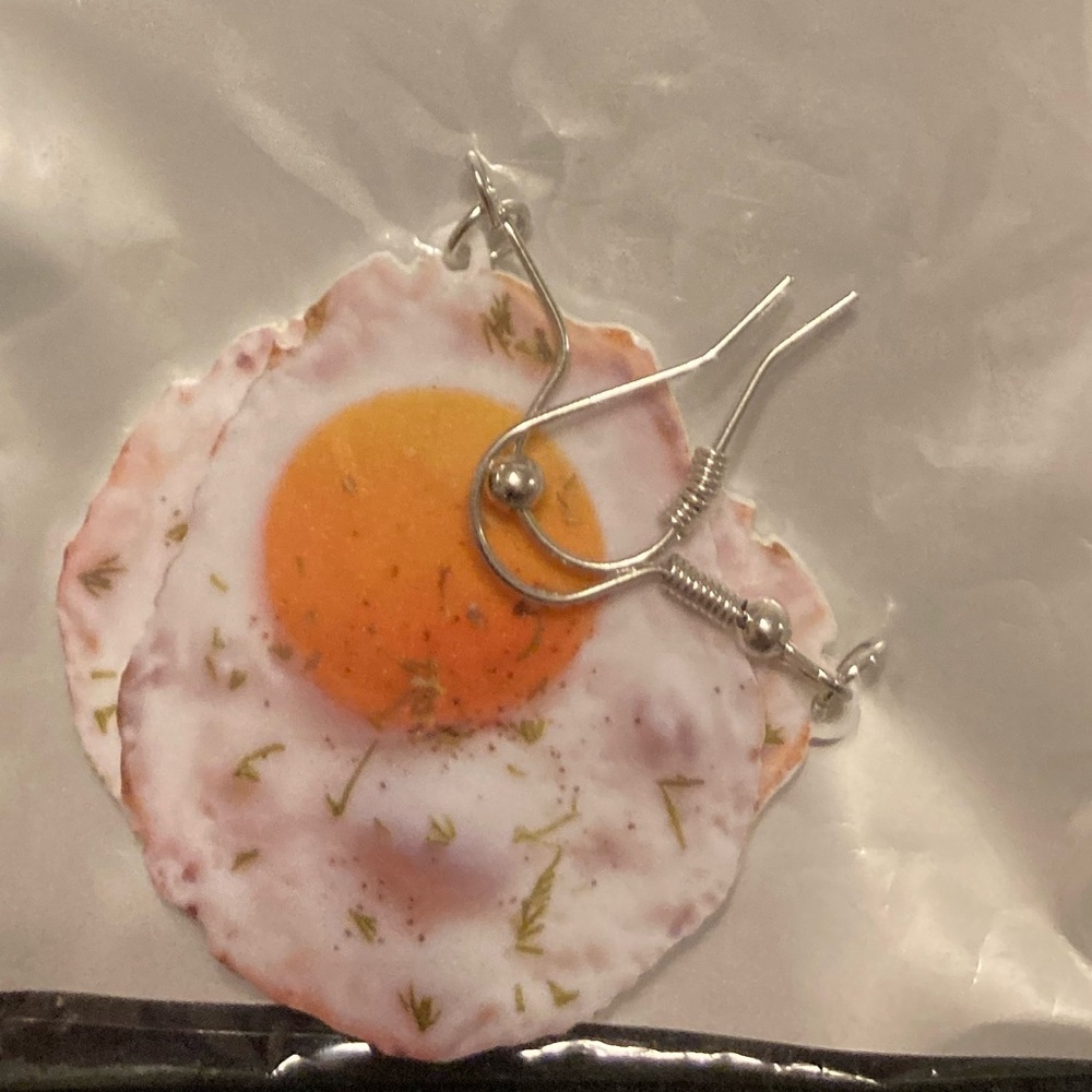 8 pair of Silly Fun for your ears